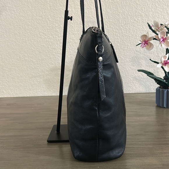 Coach F18336 Laura Signature In Black Leather Tote Purse - Picture 6 of 11